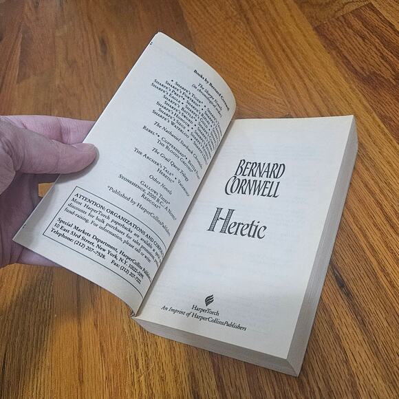 Bernard Cornwell LOT Heretic Vagabond The Archer's Tale ~ Paperback - Picture 15 of 15